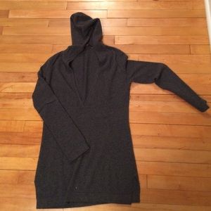 BCBG cashmere hoody Tunic M