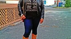 Meet your Posher, Iesha