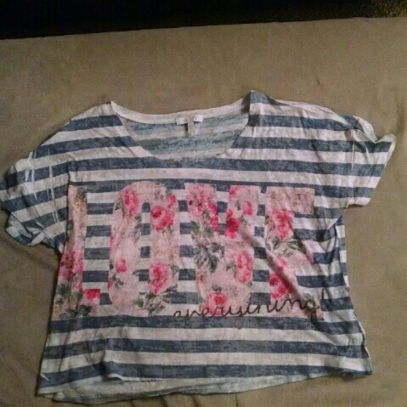 Delias cropped shirt