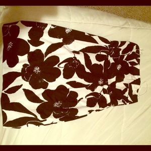 Express black and white floral dress