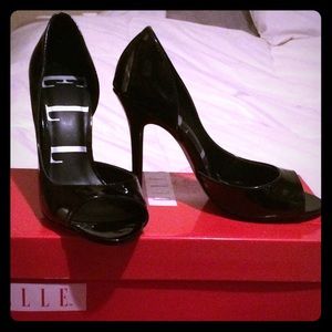 Brand new black high heels