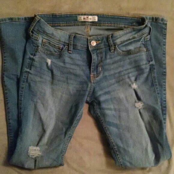 Destroyed super skinny hollister jeans