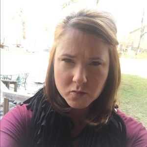 Meet your Posher, Keri