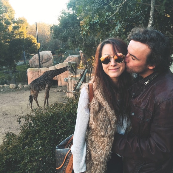 ૐMeet ≏ The ♛ Posher ☾ - Picture 3 of 4