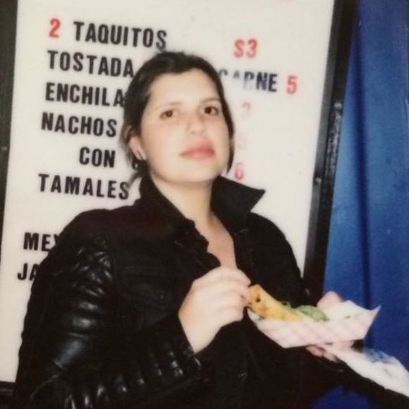 Meet your Posher, Caroline - Picture 1 of 1