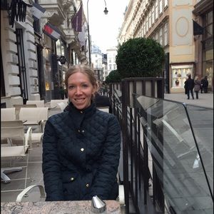 Meet your Posher, Lisa