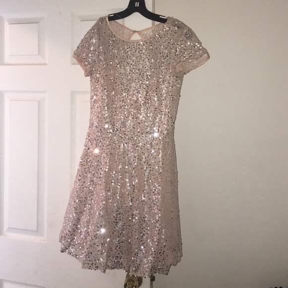 Semi , homecoming dress, prom dress