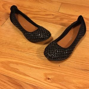 Black flats