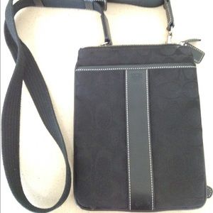Coach legacy swingpack small crossbody bag