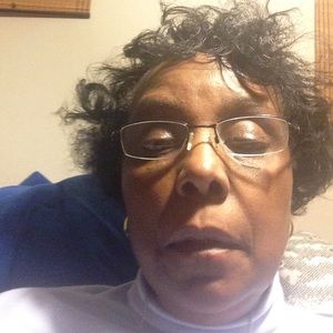 Meet your Posher, Deborah