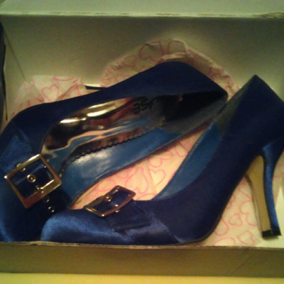 Blue High Heels - Picture 2 of 3