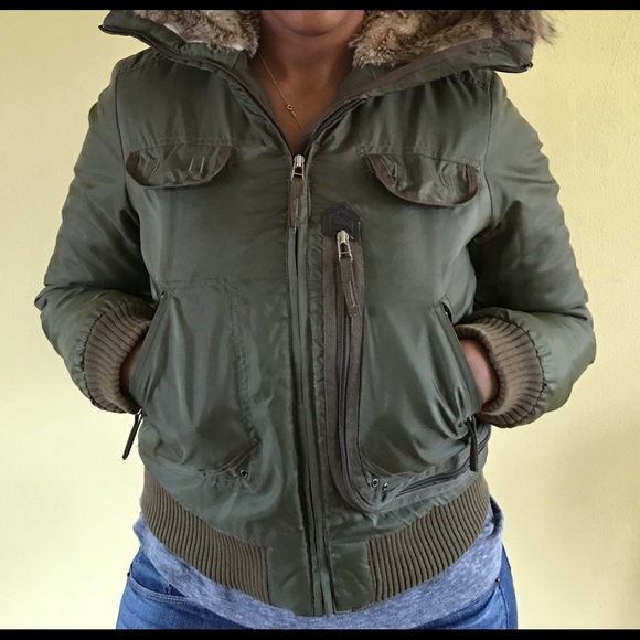 Down Army Green Winter Ski Jacket - Picture 1 of 3