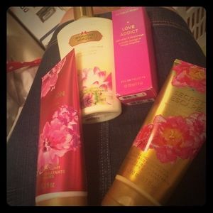 Midnight mimosa body lotion, love addict perfume