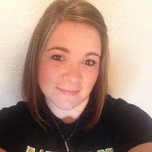 Meet your Posher, Cortney
