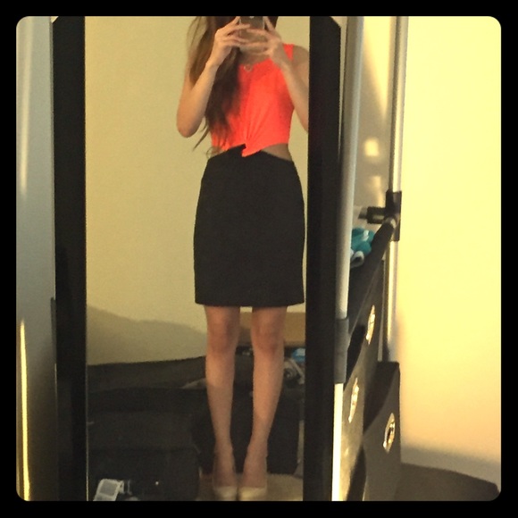 ❤️ Cut Out Dress ❤️