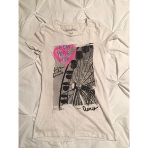 White color pop T-shirt