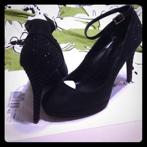 RARE HTF Style & Co  Black Jeweled Platform Pumps