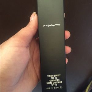 Mac foundation