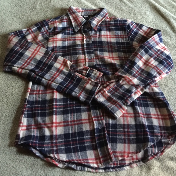 Plaid Long Sleeve Top - Picture 3 of 4