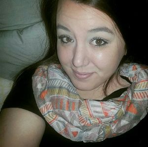 Meet your Posher, Sierra