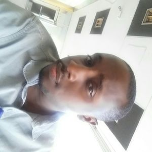 Meet your Posher, Lawrence