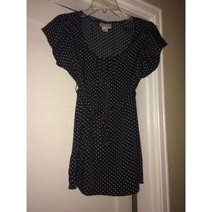 Polka dotted maternity blouse