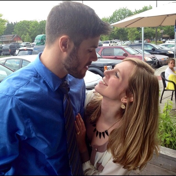 Meet your Posher, Taylor - Picture 1 of 1