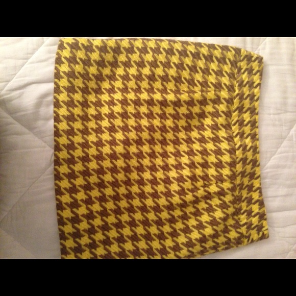 Nice skirt for work - Picture 1 of 2