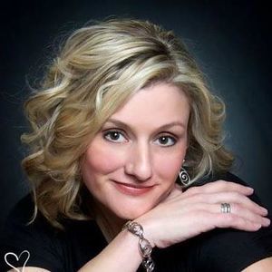 Meet your Posher, Carol