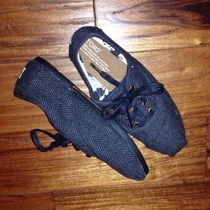 Toms Cordones Women's charcoal gray tweed flat