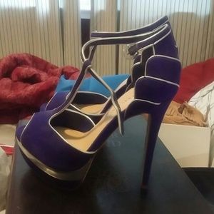 Gianni Bini stiletto heels