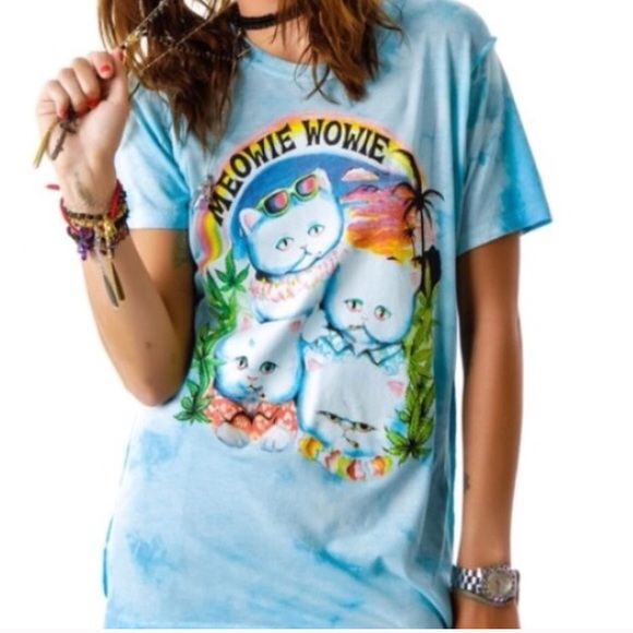 FOUND Meowie wowie  t shirt