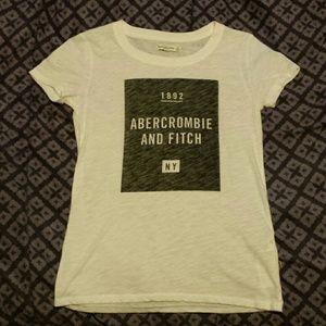 Abercrombie & Fitch white tee