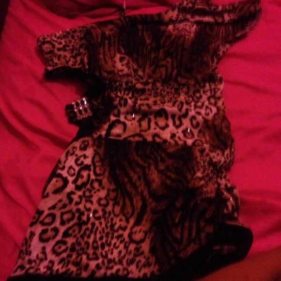 Cheetah top
