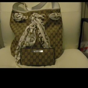 Authentic Gucci purse