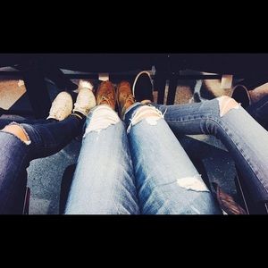 Meet your Posher, Mia