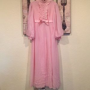 Vintage pink party wedding formal dress