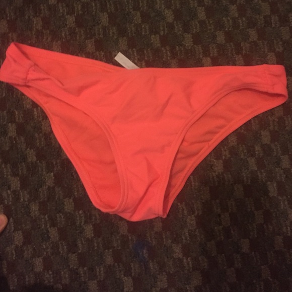 Bikini Bottom - Picture 2 of 2