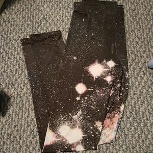 Galaxy print leggings