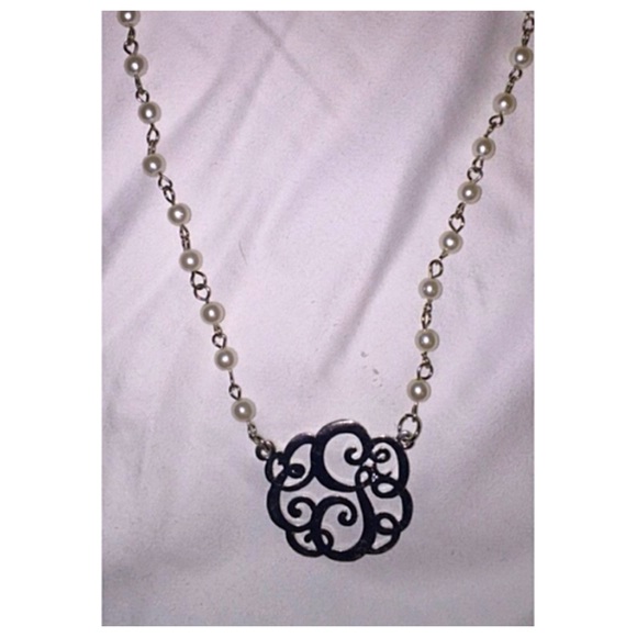 "G" Monogram Silver Plate and Pearl Necklace