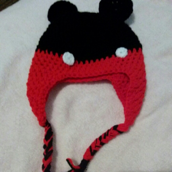 hats, scarfs - Picture 1 of 1