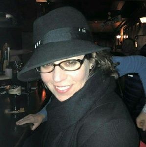 Meet your Posher, Annie