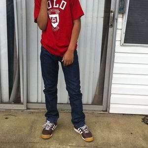 Meet your Posher, Emmanuel