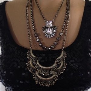 Three adjustable necklaces