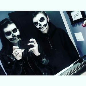 Meet your Posher, Logan