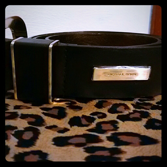 Michael Kors belt