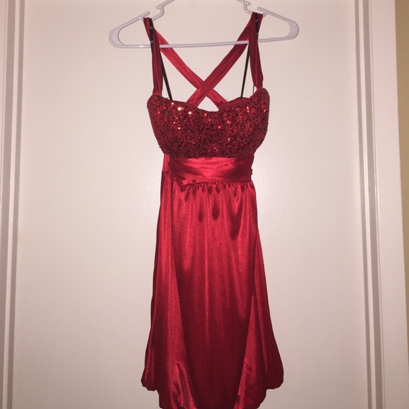 Red formal mid thigh dress