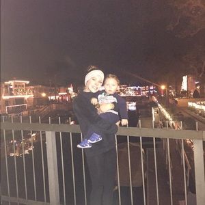 Meet your Posher, Holly