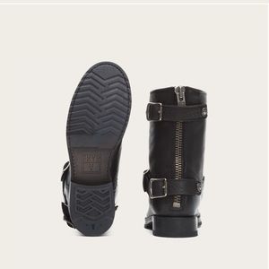 Frye Veronica Short Zip Boots