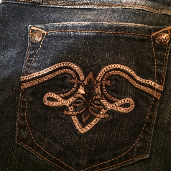 Express dark wash capris